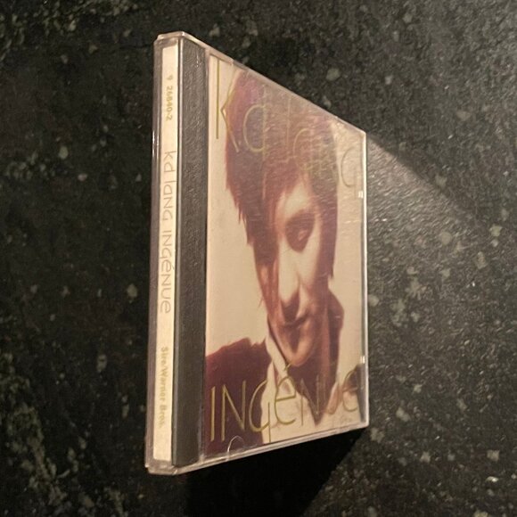"Ingenue," k. d. lang, 1992 CD - Picture 4 of 7